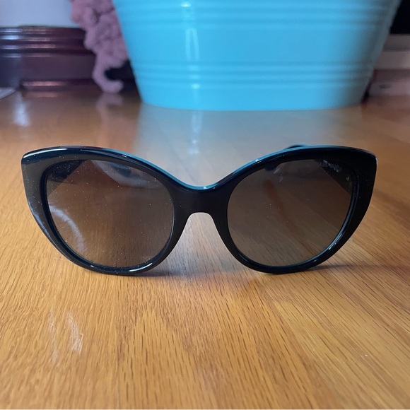 Michael Kors sunglasses!!! - Picture 3 of 7